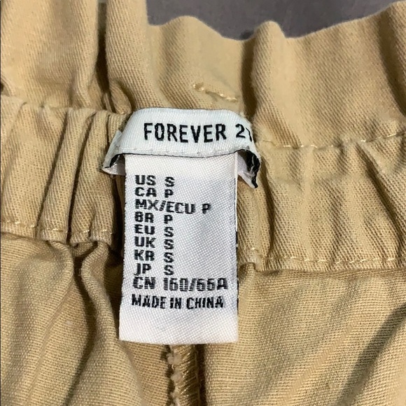 Forever 21 - Picture 2 of 2